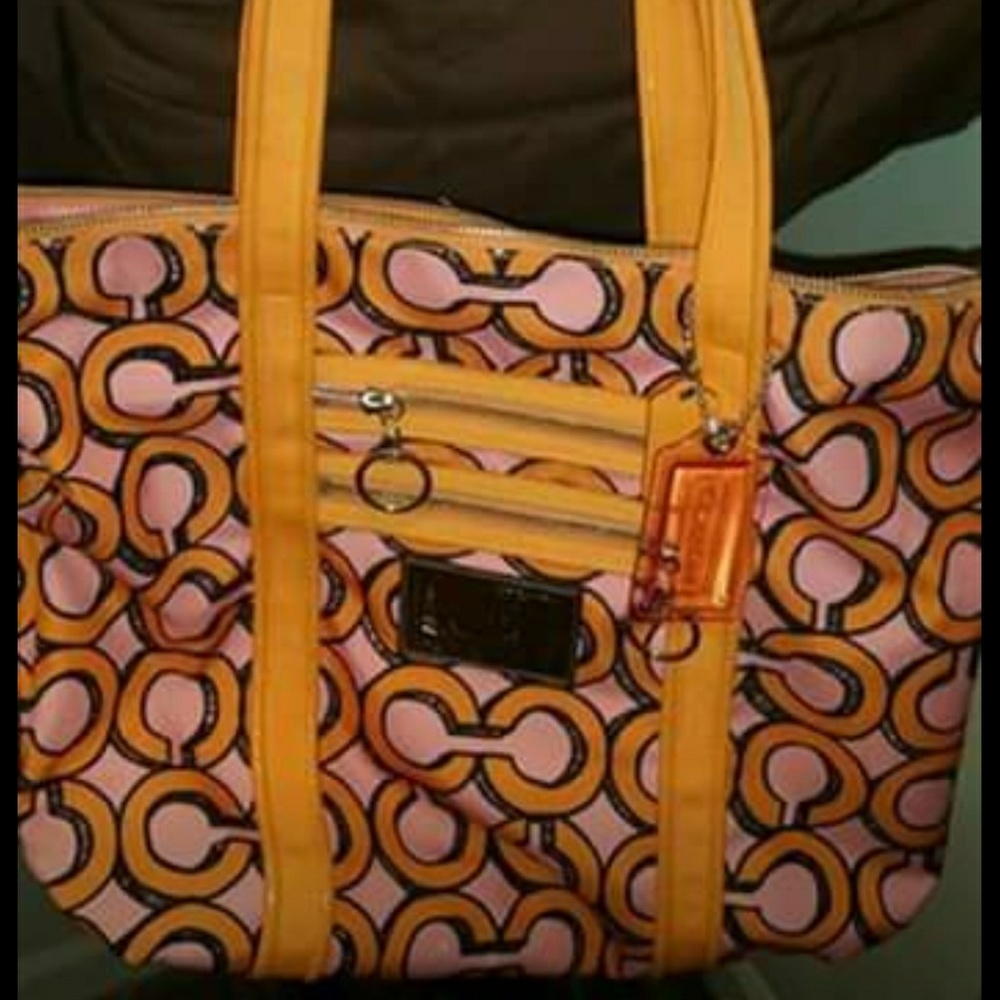 Coach poppy purse